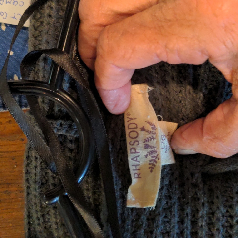 Sweater - Picture 3 of 3